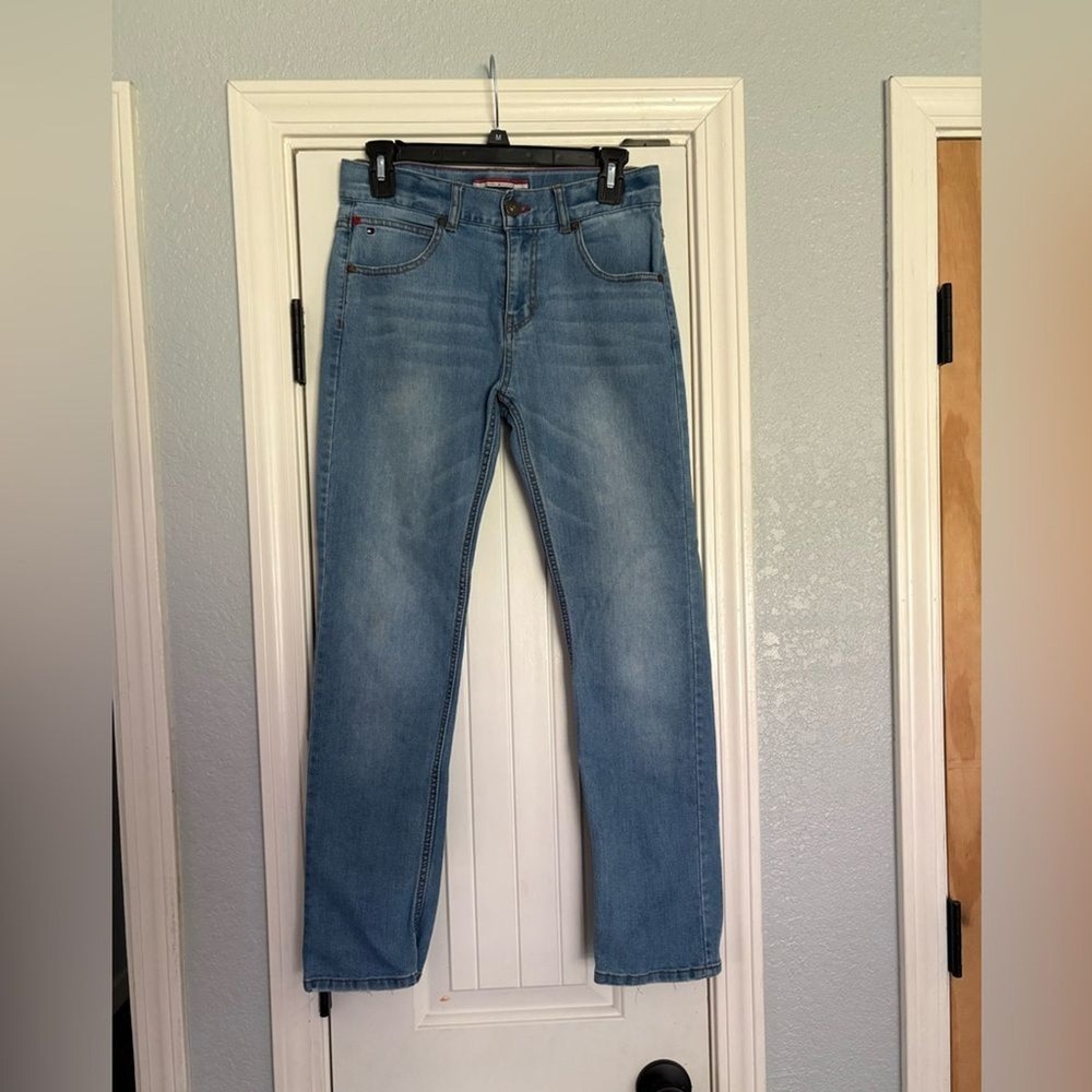 Tommy‎ Hilfiger Boys Jeans 16 Medium Wash Straight Leg Denim Adjustable Waist